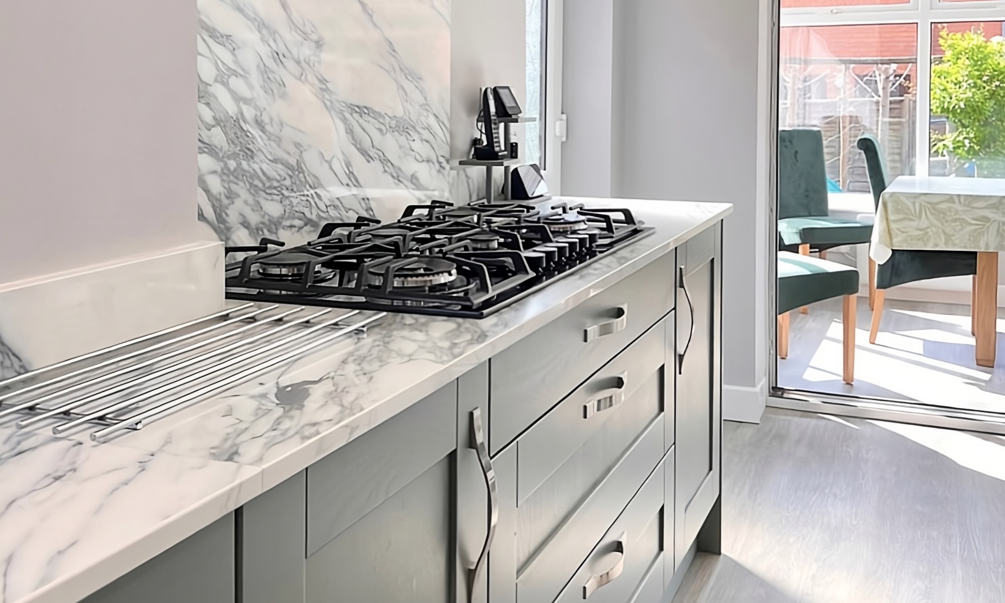 arabescato verde printed quartz worktop