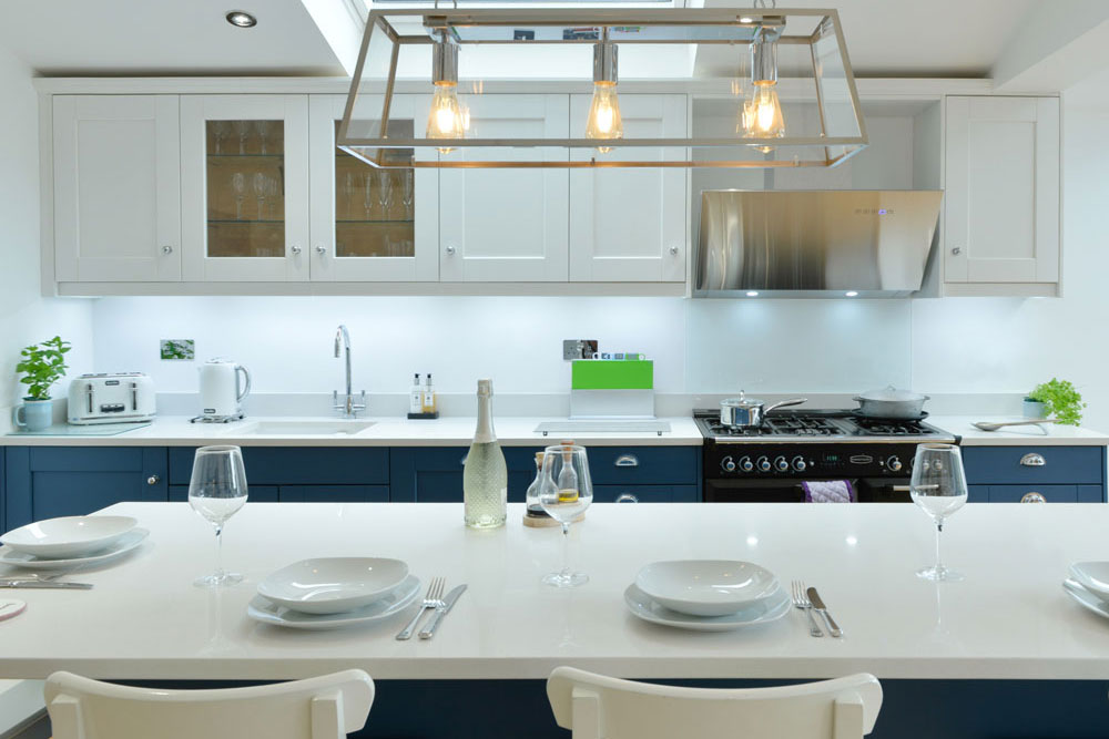 AG Quartz Blanco Snow (cabinetry by Zest Kitchens)