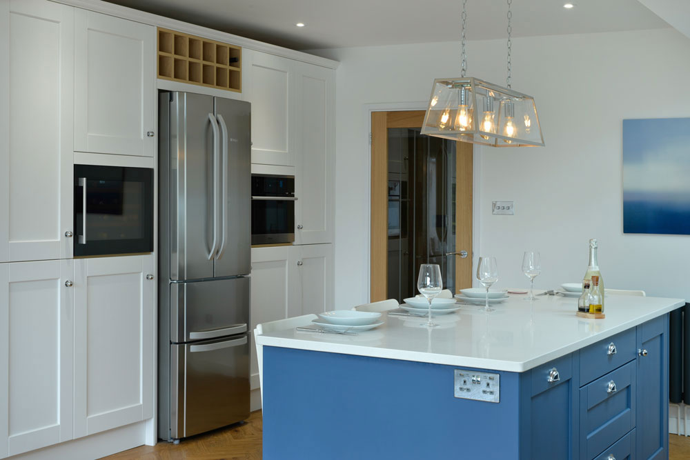 AG Quartz Blanco Snow (cabinetry by Zest Kitchens)