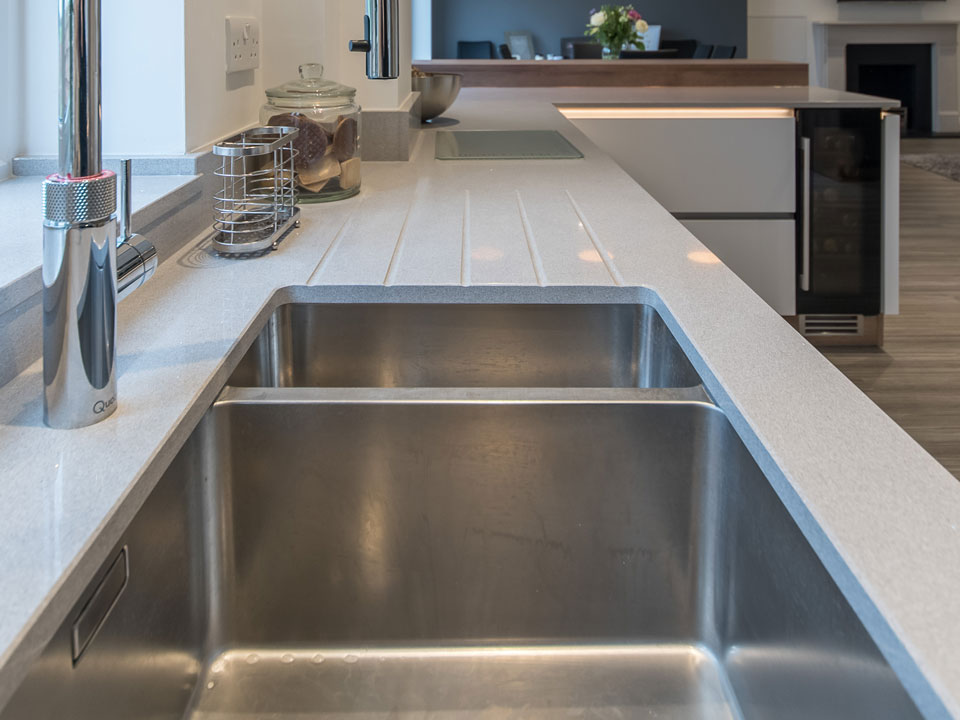 Silestone Aluminio Nube (cabinetry by Audus Kitchens)