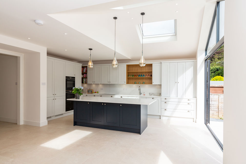 Silestone Eternal Calacatta Gold (cabinetry by Audus Kitchens)