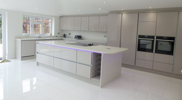 AG Quartz Blanco Carrara Q