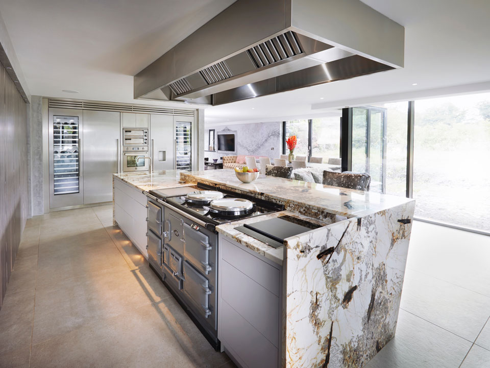 Blanc Du Blanc Granite (cabinetry by Heaven & Stubbs)