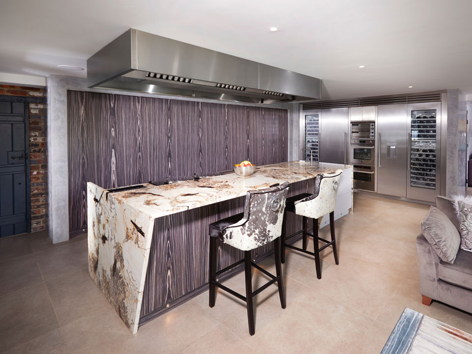 Blanc Du Blanc Granite (cabinetry by Heaven & Stubbs)