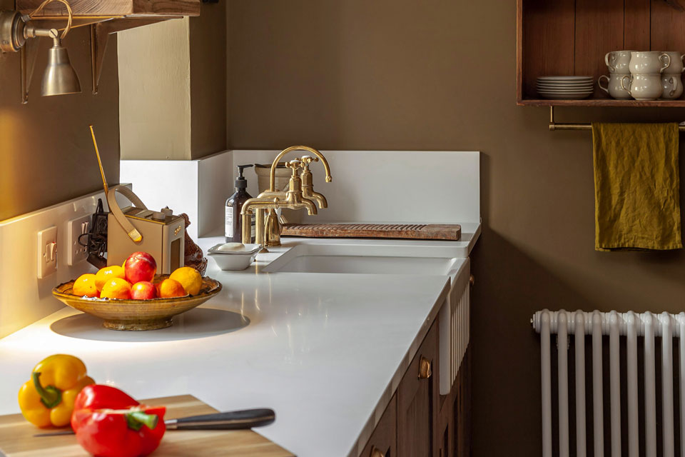 AG Quartz Super White (cabinetry by Heaven & Stubbs)