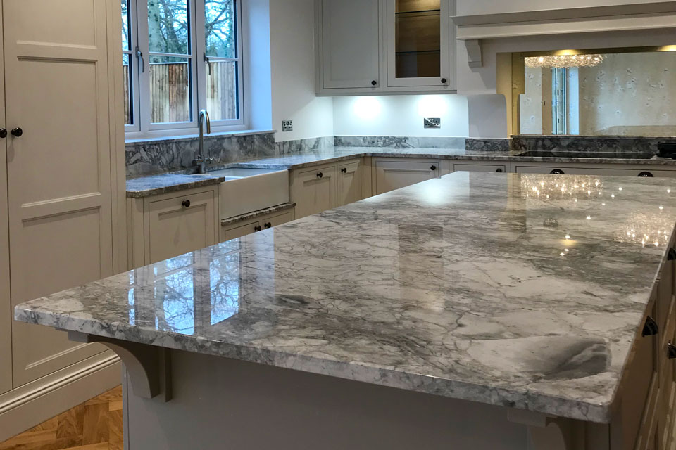 Bianca Eclipsia Quartzite (cabinetry by Kando Interiors)