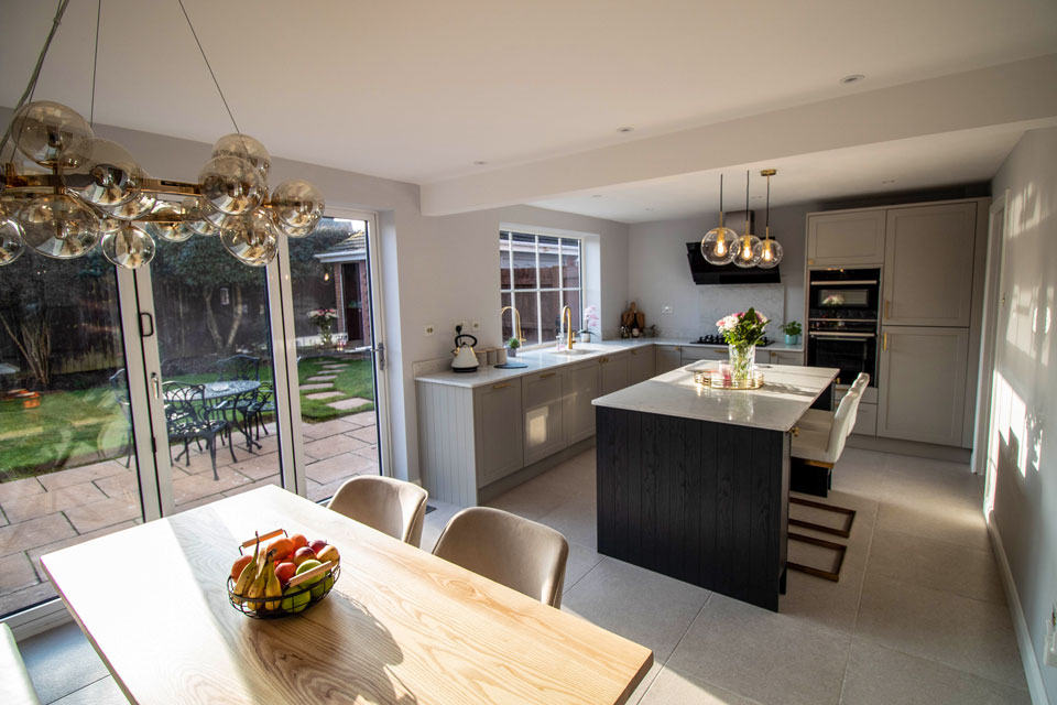 AG Quartz Fusion White (cabinetry by Noble Kitchens)