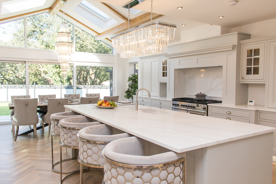 AG Quartz Calacatta Luxo (cabinetry by Paul Rowles Kitchens)