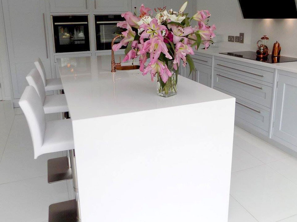 Silestone Blanco Zeus (cabinetry by Rose County Interiors)