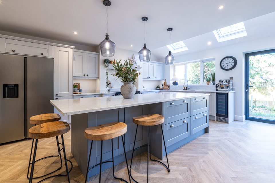 AG Quartz Fusion White (cabinetry by Zest Kitchens)