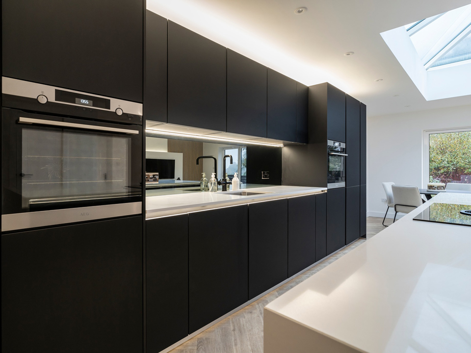 AG Quartz Superwhite (cabinetry by Zest Kitchens)